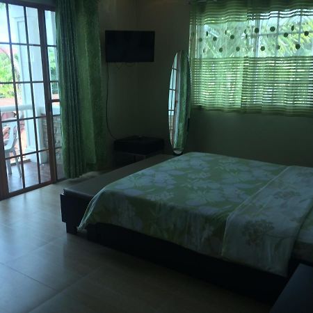Sir Nico Guesthouse And Resort Pulilan Экстерьер фото