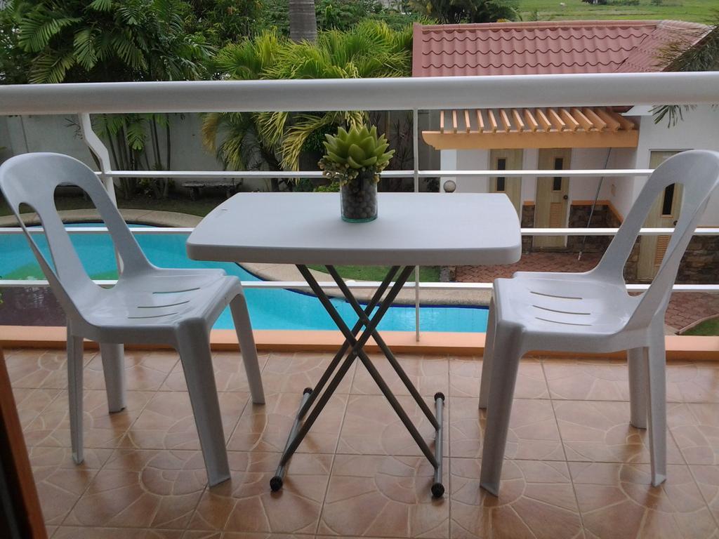 Sir Nico Guesthouse And Resort Pulilan Номер фото