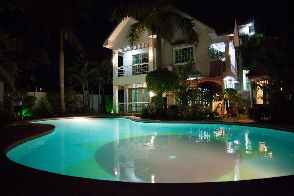 Sir Nico Guesthouse And Resort Pulilan Экстерьер фото