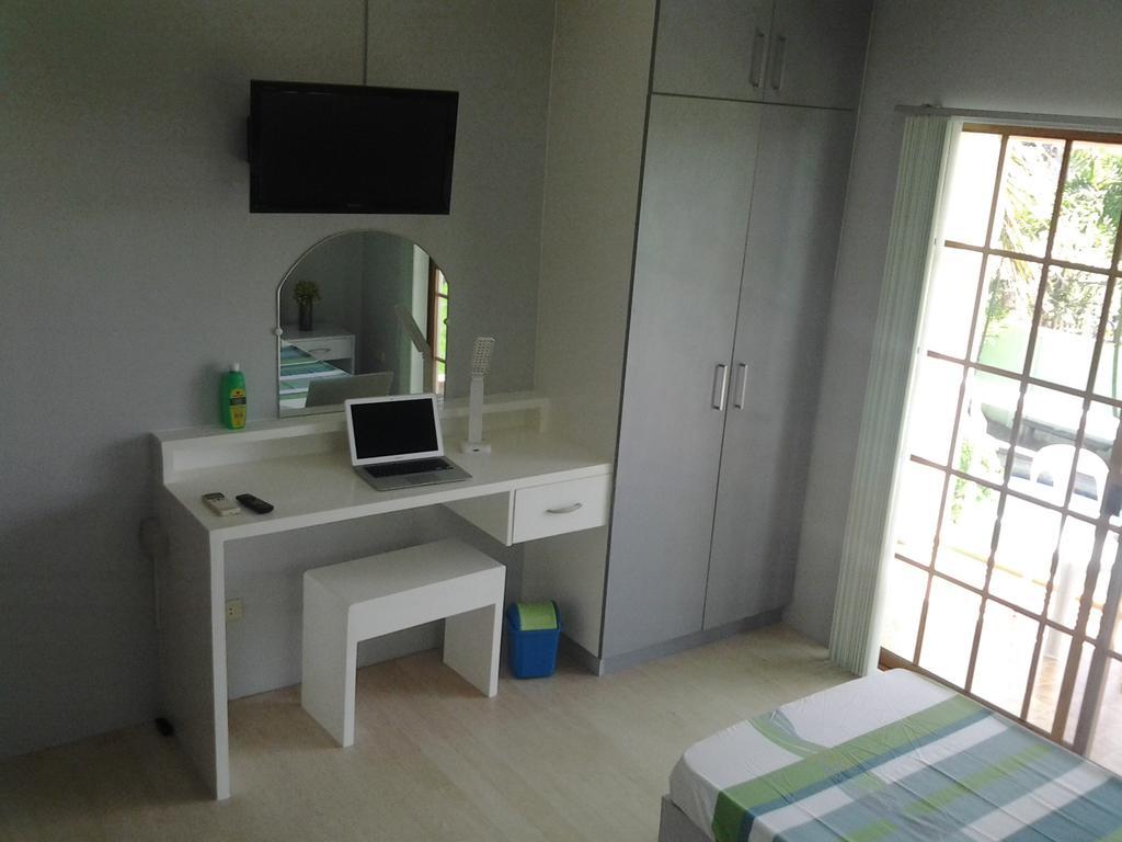 Sir Nico Guesthouse And Resort Pulilan Номер фото
