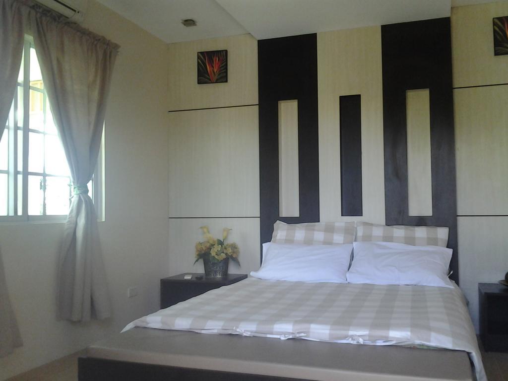 Sir Nico Guesthouse And Resort Pulilan Номер фото